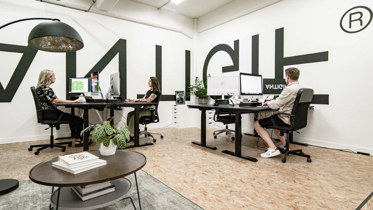 ANTIGIF Branding Studio